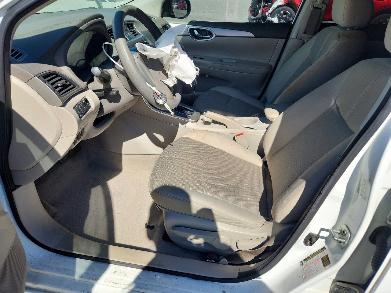 Nissan Sentra S