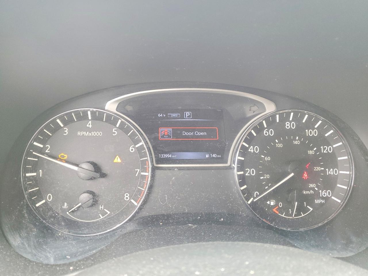 Nissan Pathfinder S
