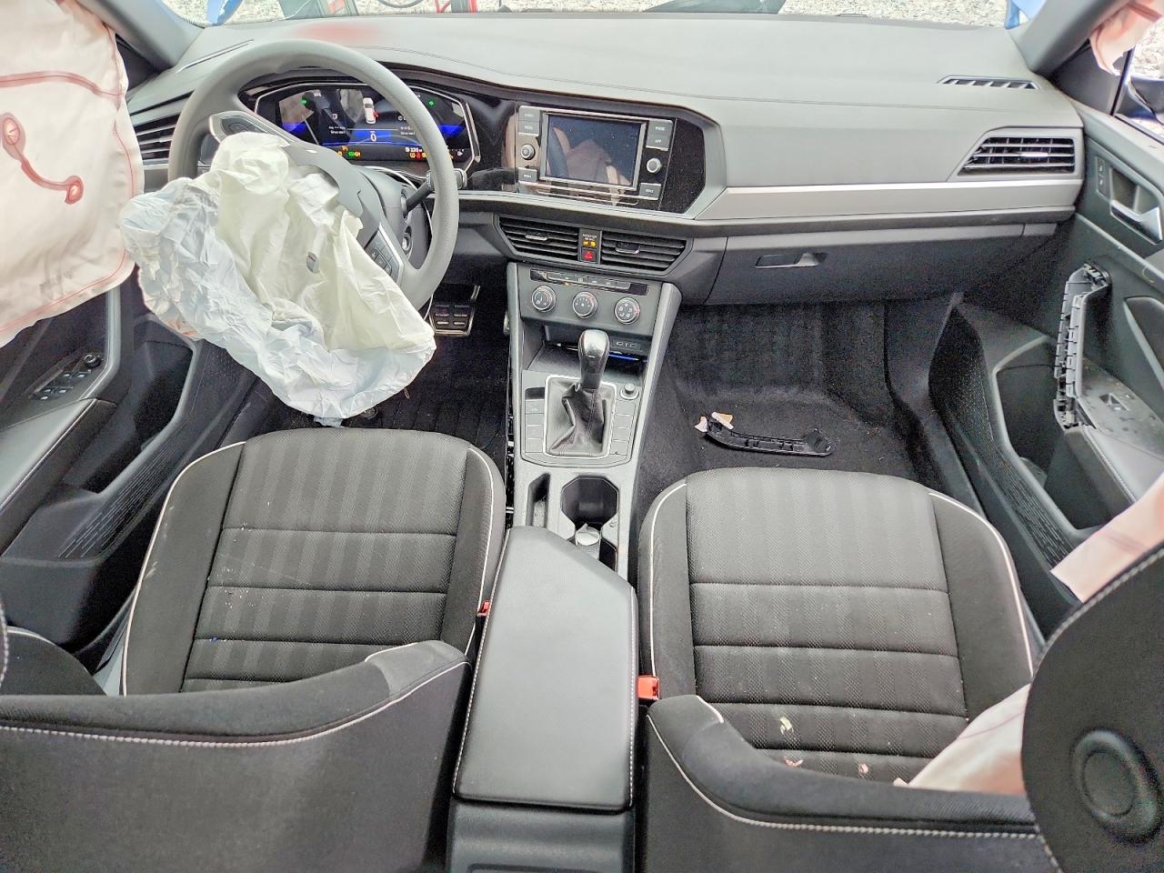Volkswagen Jetta Sport