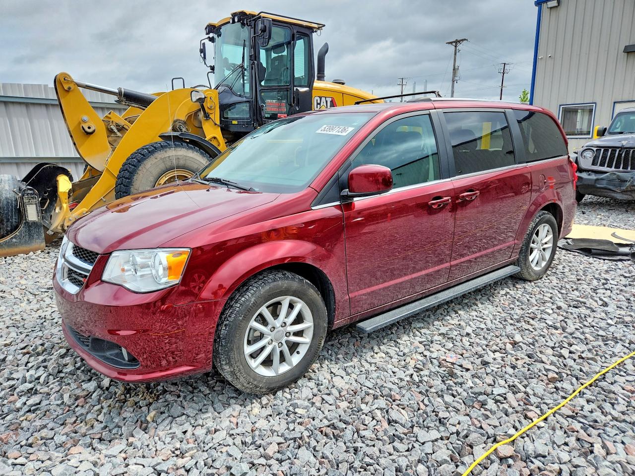 Salvage Dodge Caravan Image