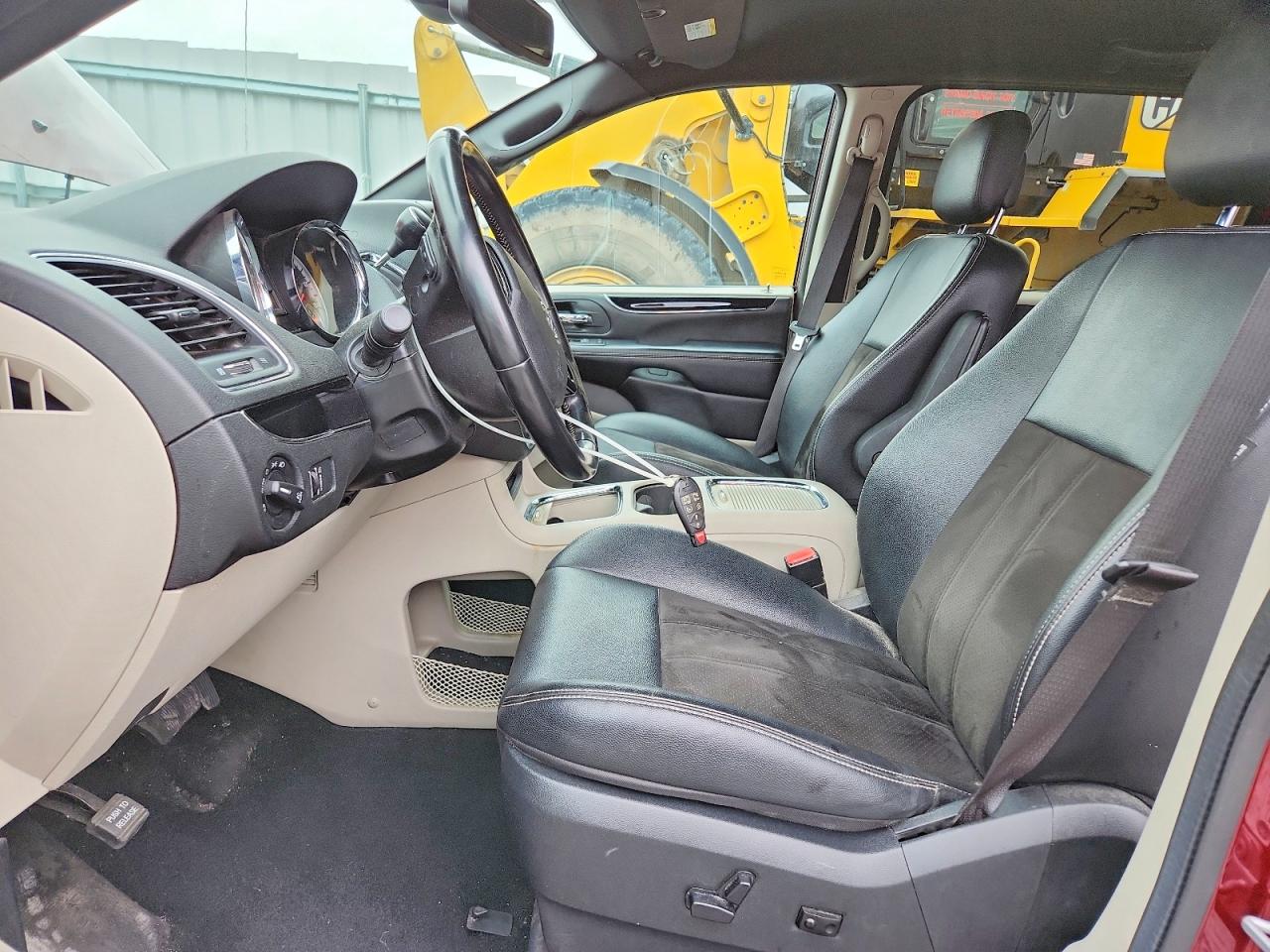 Dodge Caravan Sxt