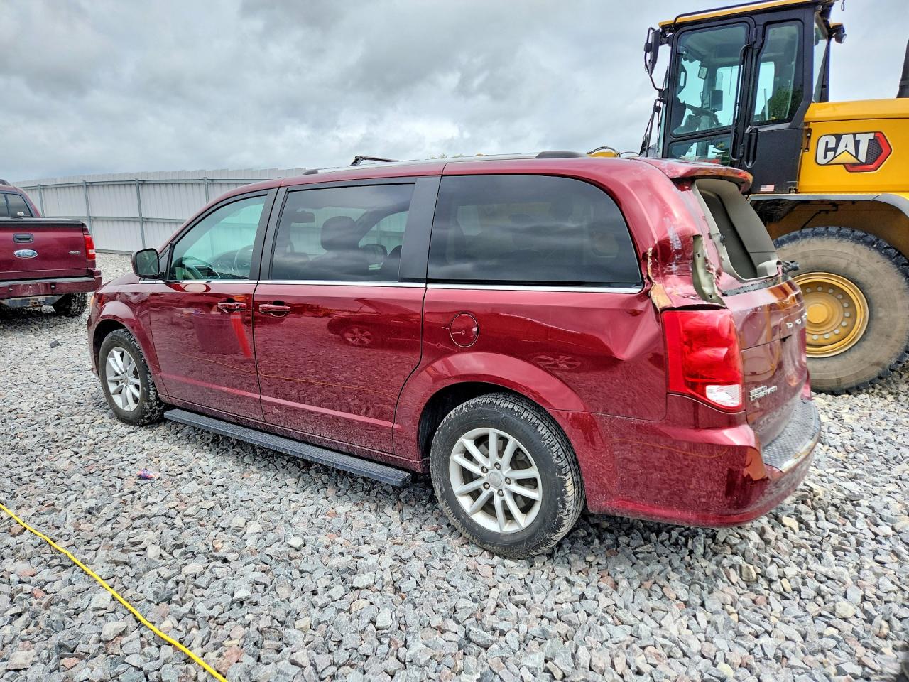 Dodge Caravan Sxt