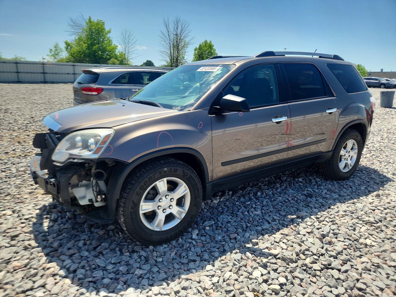 Salvage GMC Acadia Image