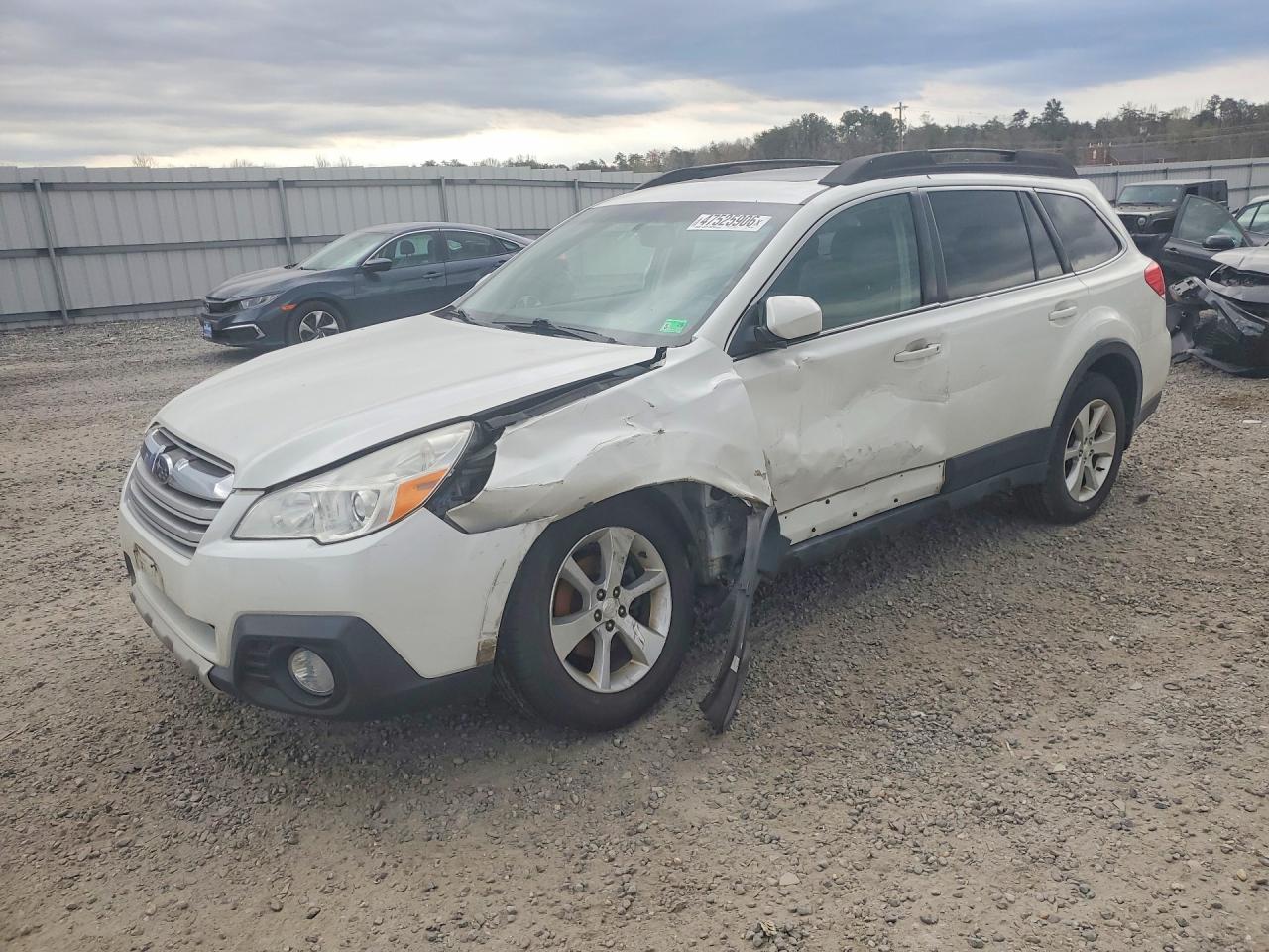 Salvage Subaru Outback Image