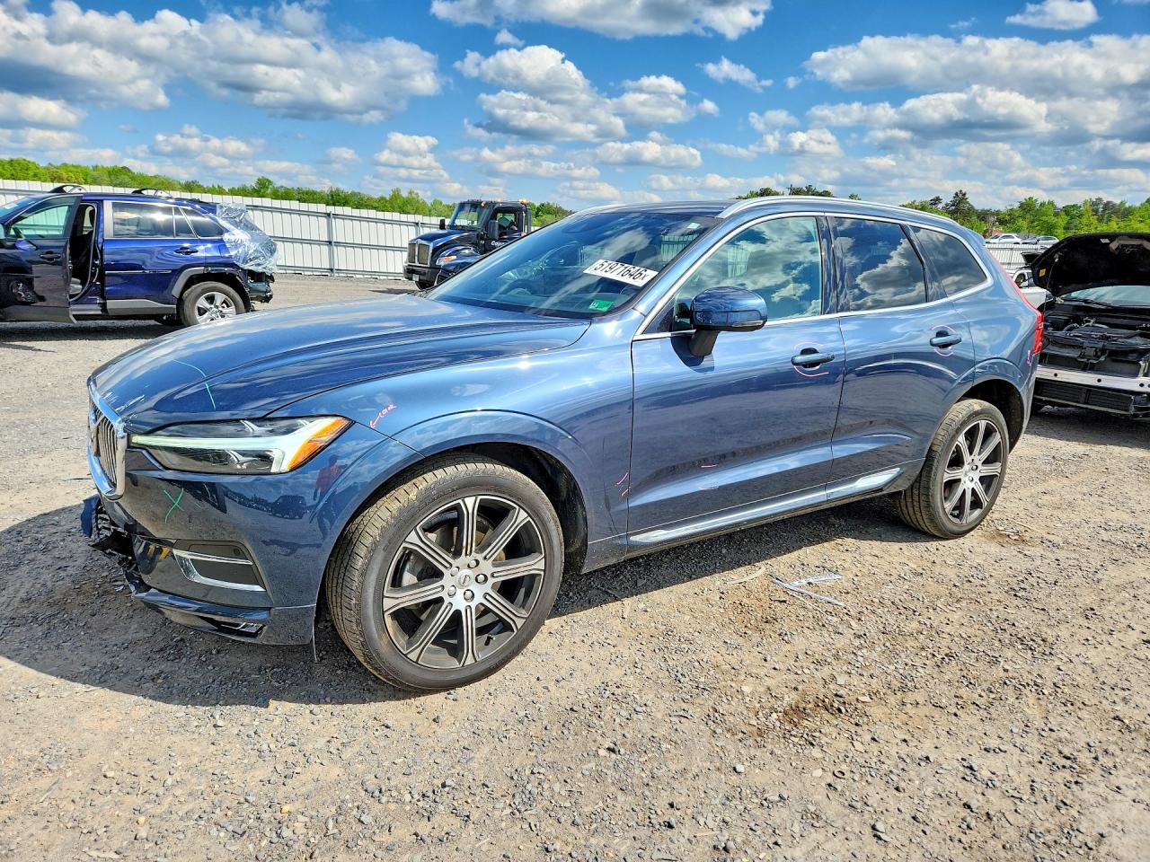 Salvage Volvo XC60 Image