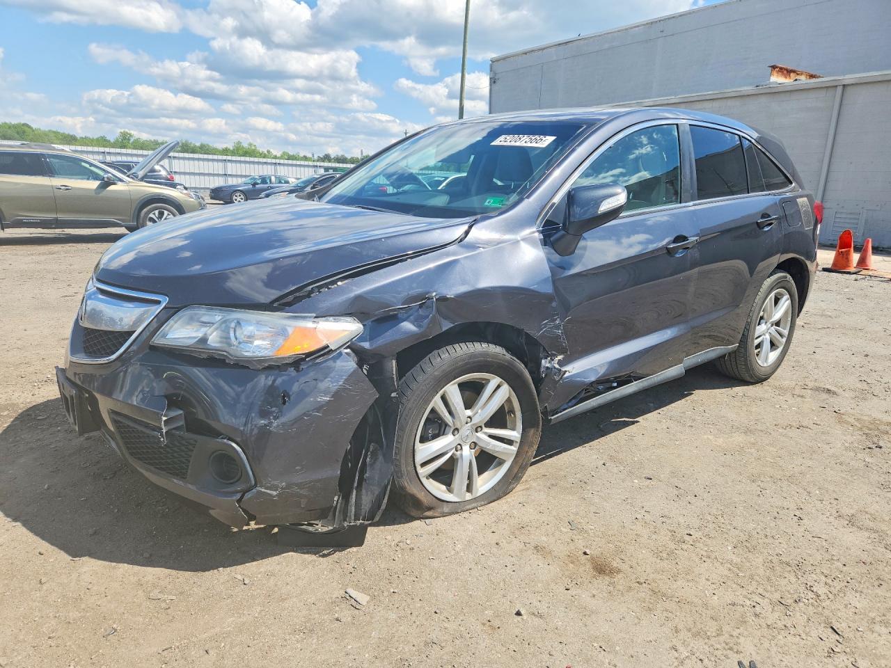 Salvage Acura RDX Image