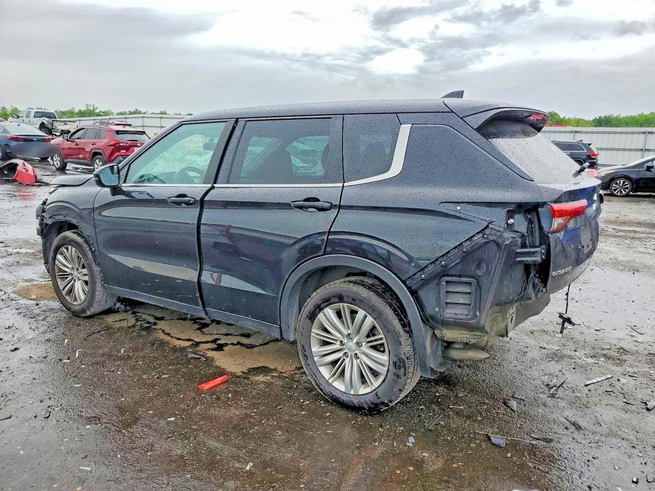 Mitsubishi Outlander Es