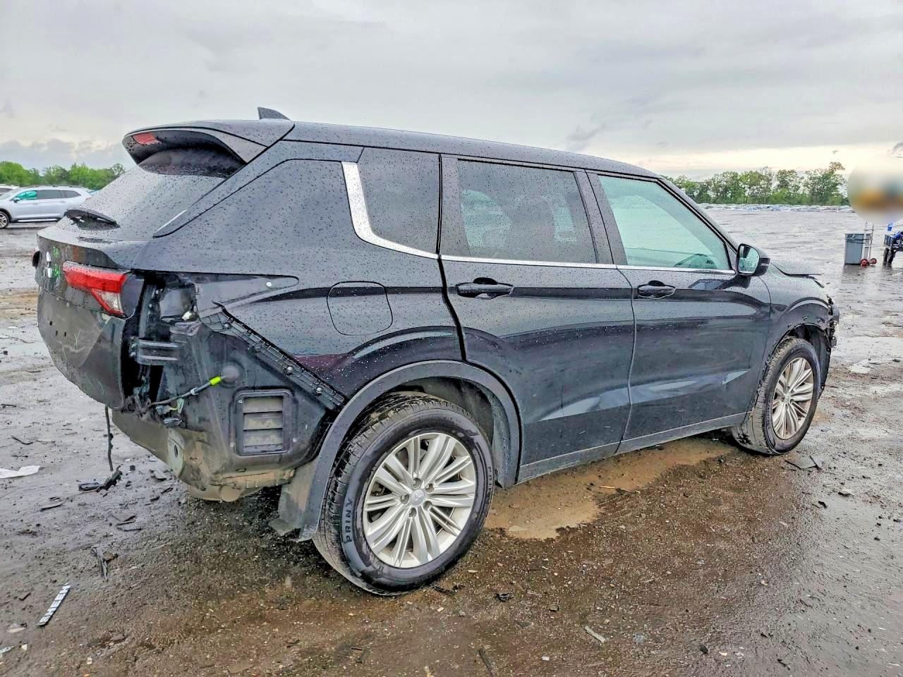 Mitsubishi Outlander Es