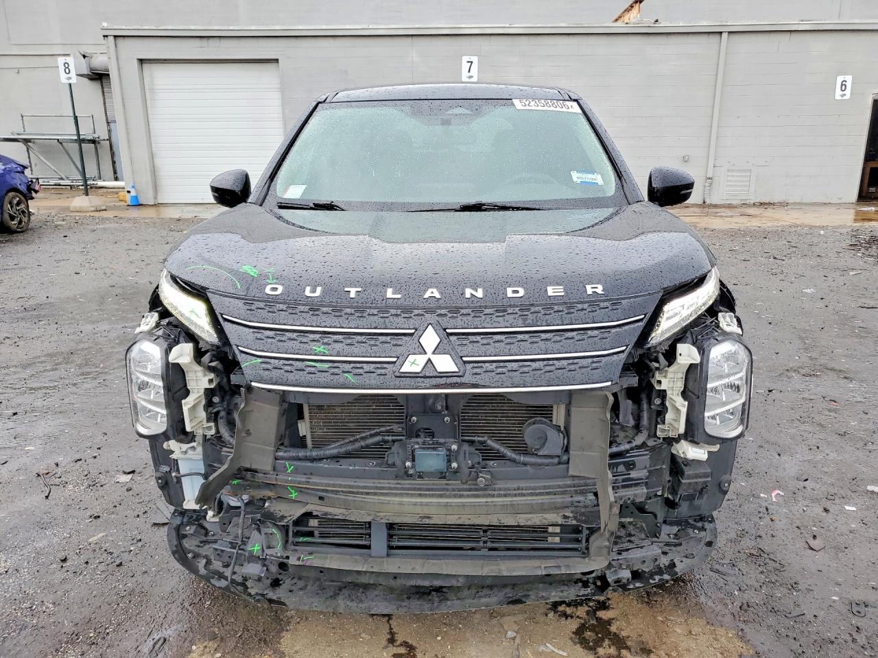 Mitsubishi Outlander Es