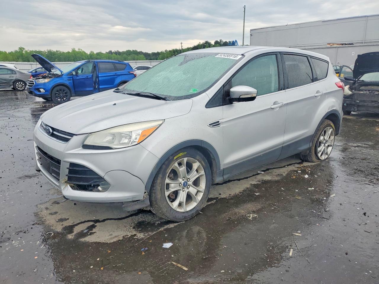 Salvage Ford Escape Image