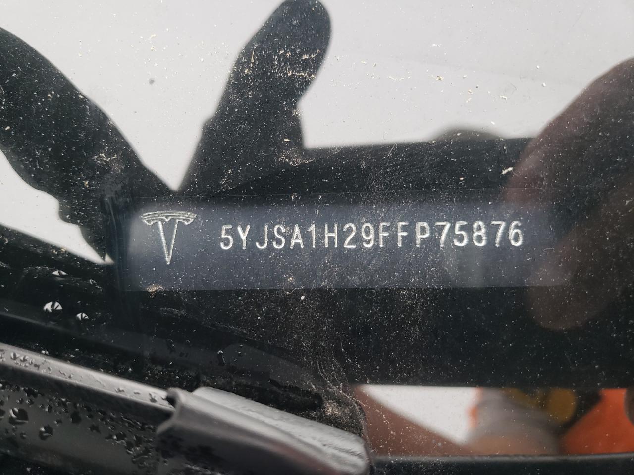 Tesla Model S 85d