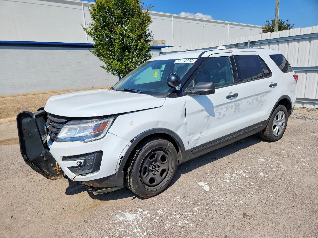 Salvage Ford Explorer Image