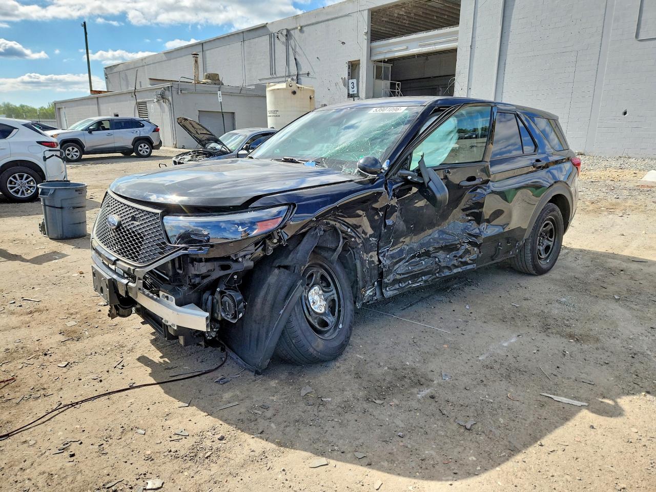 Salvage Ford Explorer Image