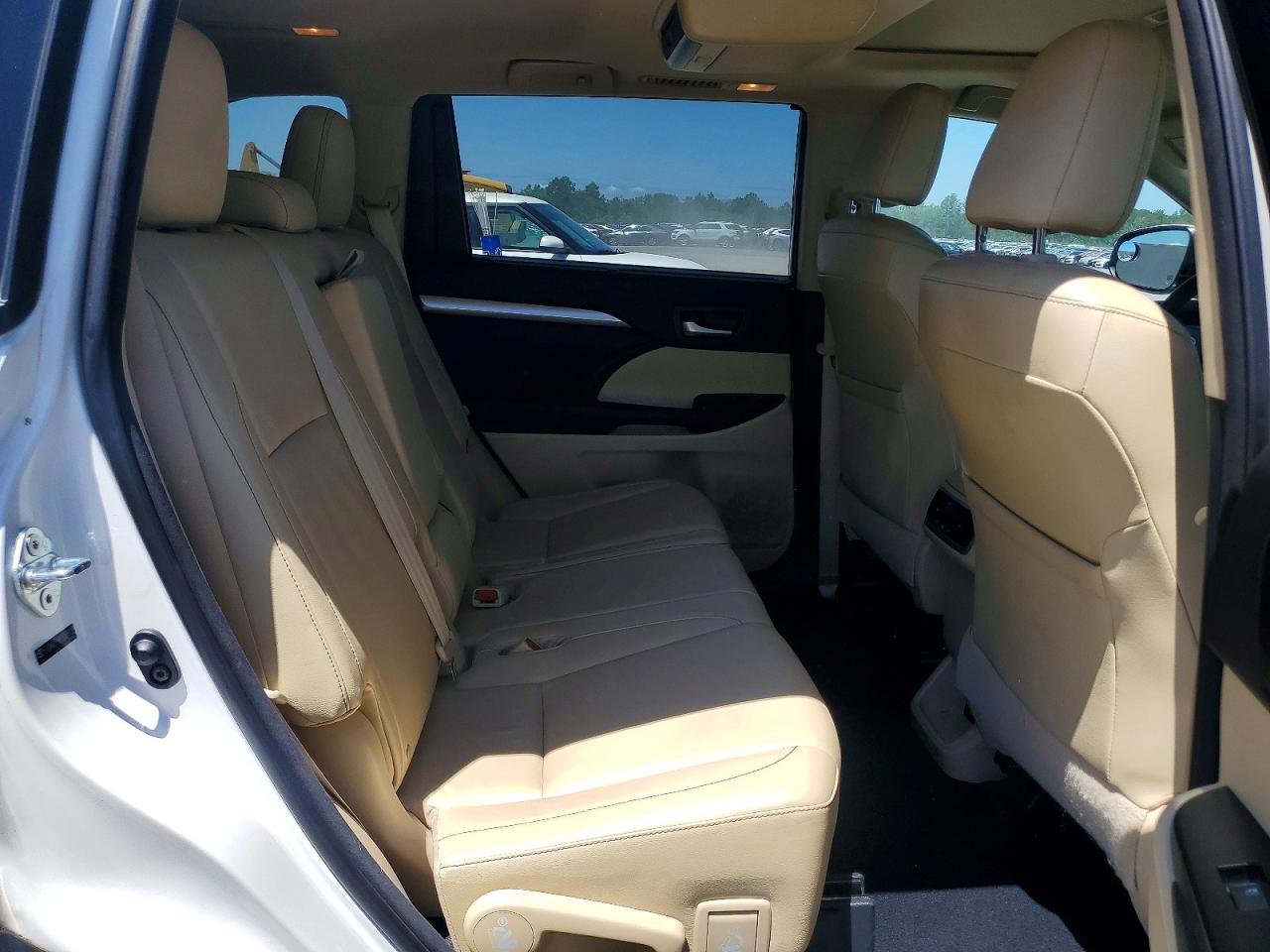 Toyota Highlander Xle