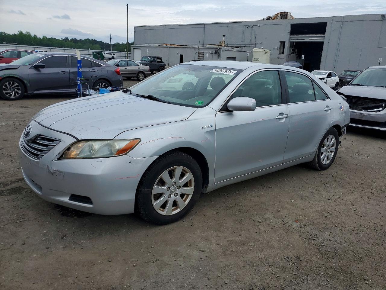 Salvage Toyota Camry Image
