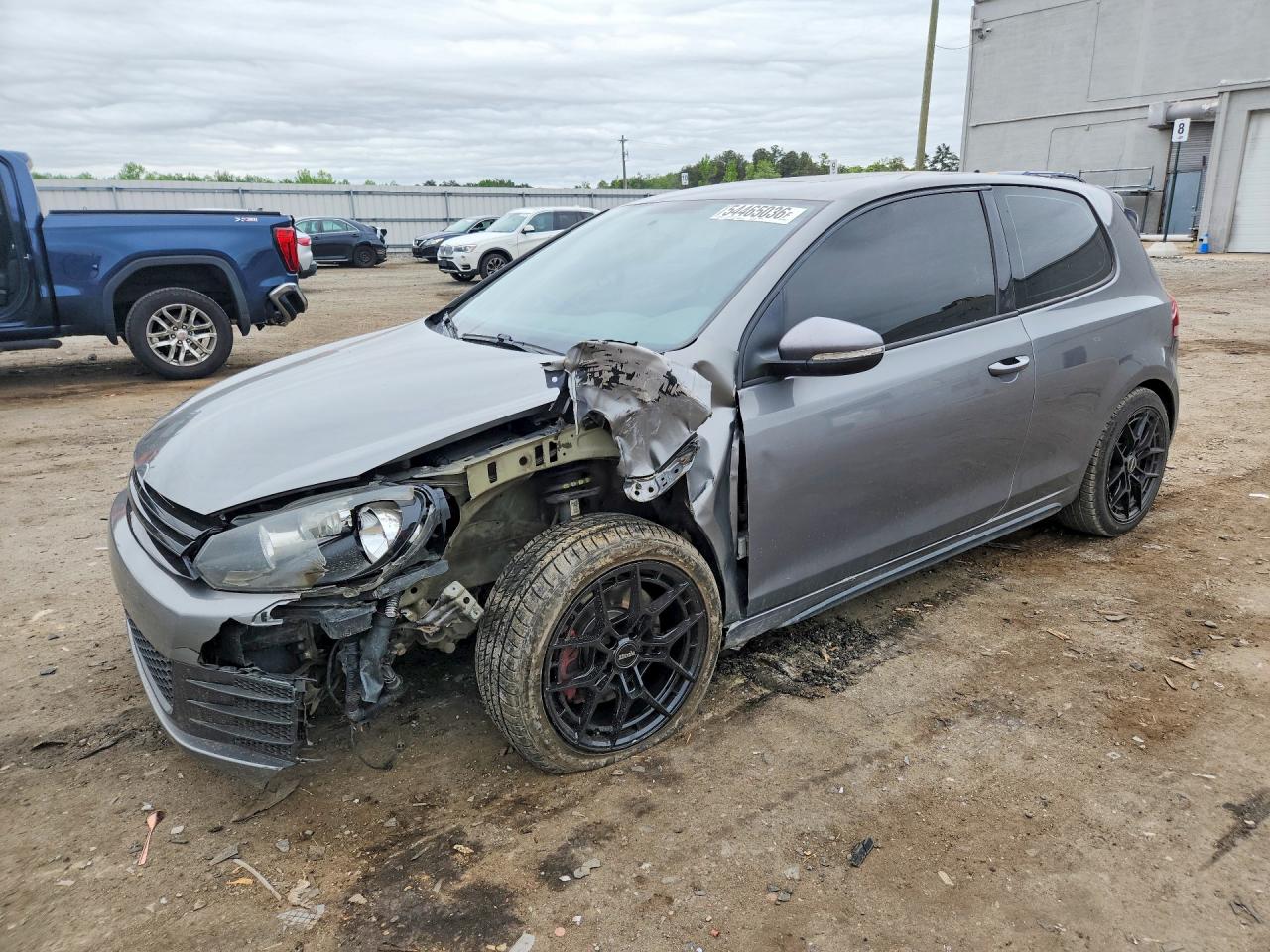 Salvage Volkswagen GTI Image
