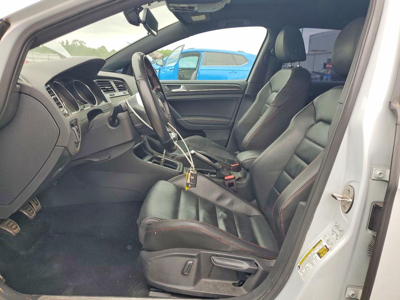 Volkswagen GTI S