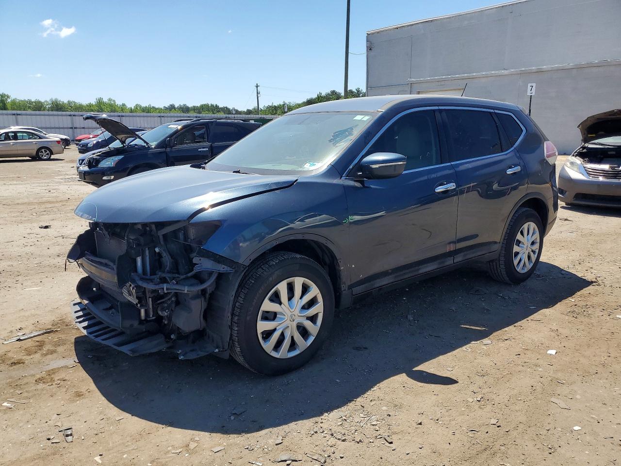 Salvage Nissan Rogue Image