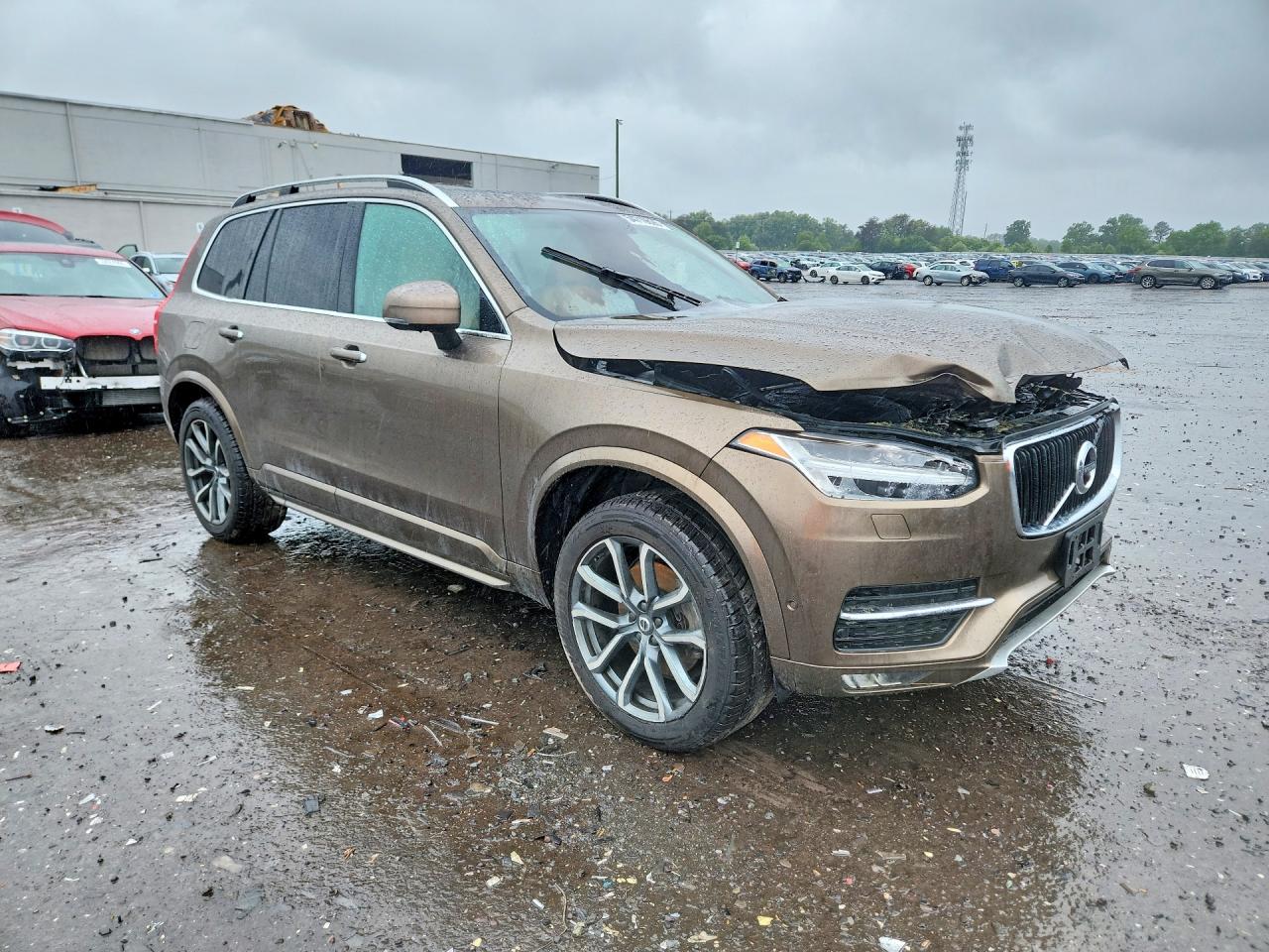 Volvo XC90 T6