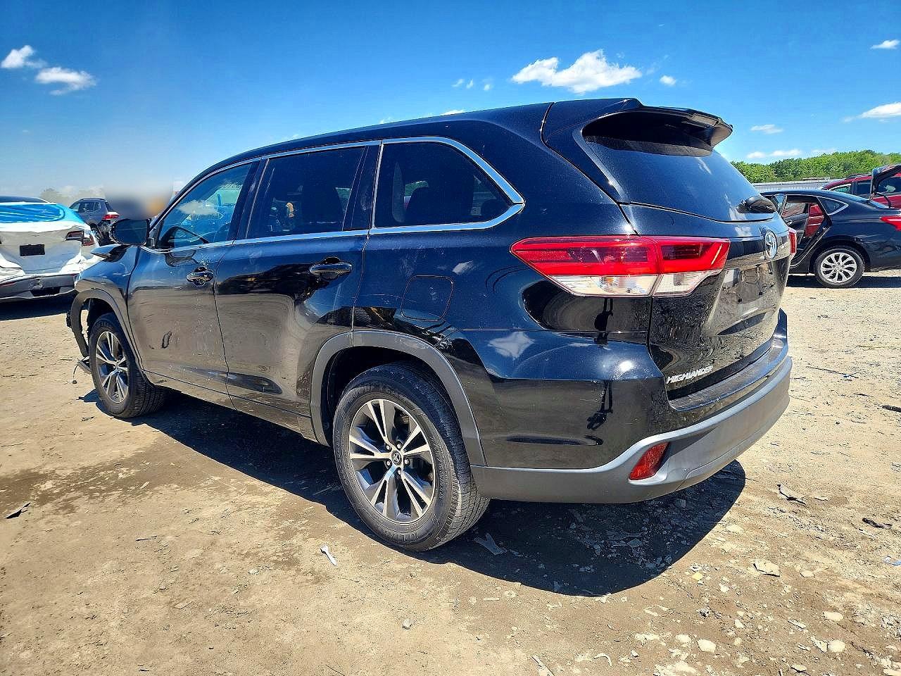 Toyota Highlander Le