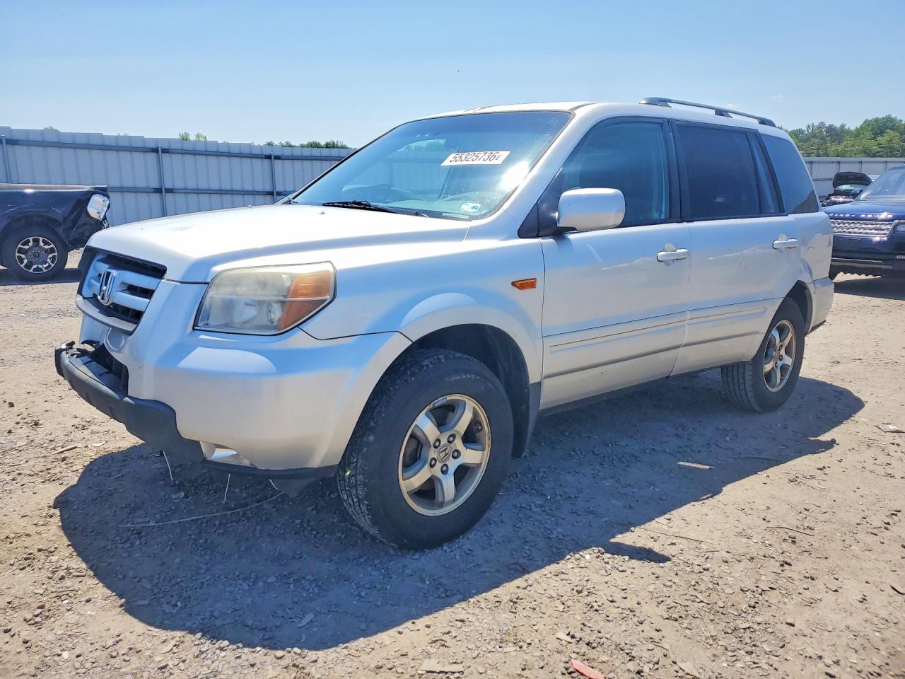 Salvage Honda Pilot Image
