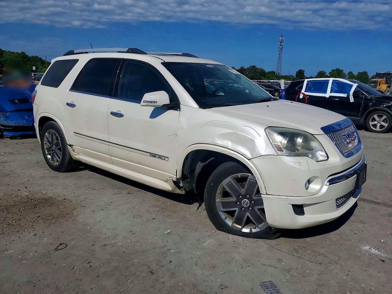 GMC Acadia Denali