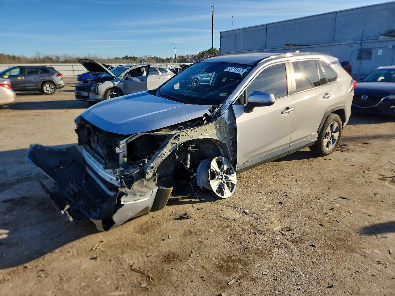 Salvage Toyota RAV4 Image
