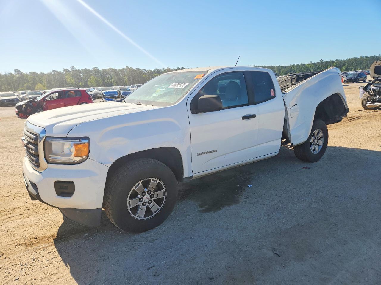 Salvage GMC Canyon Image