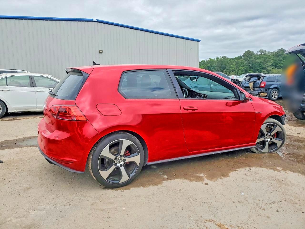 Volkswagen GTI S