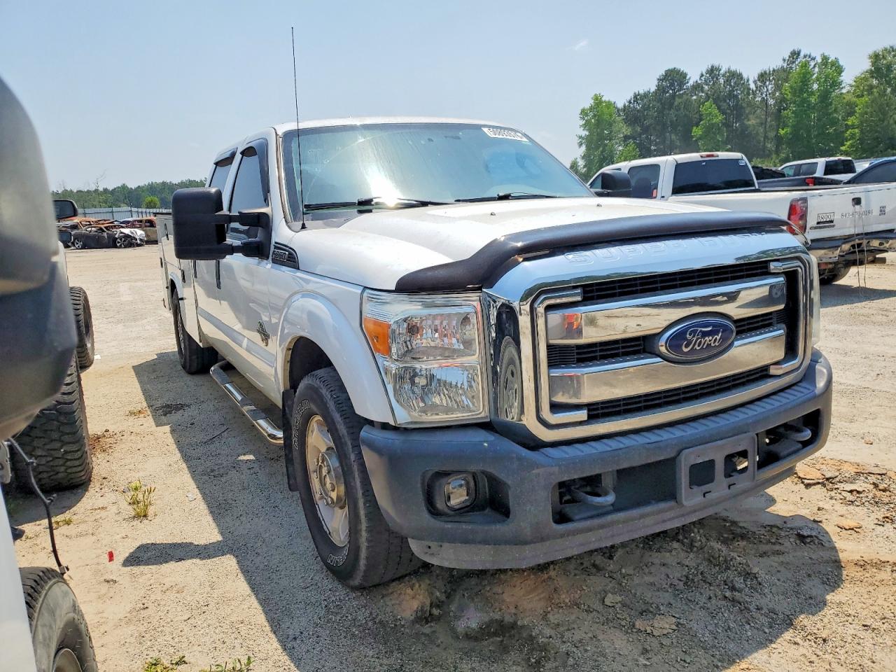 Salvage Ford F-350 Image