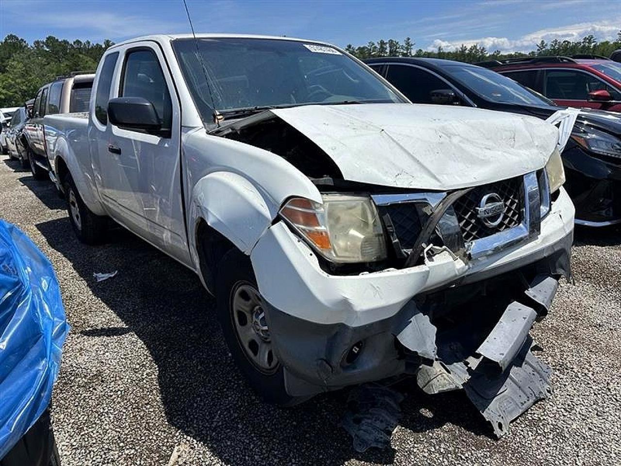 Nissan Frontier S