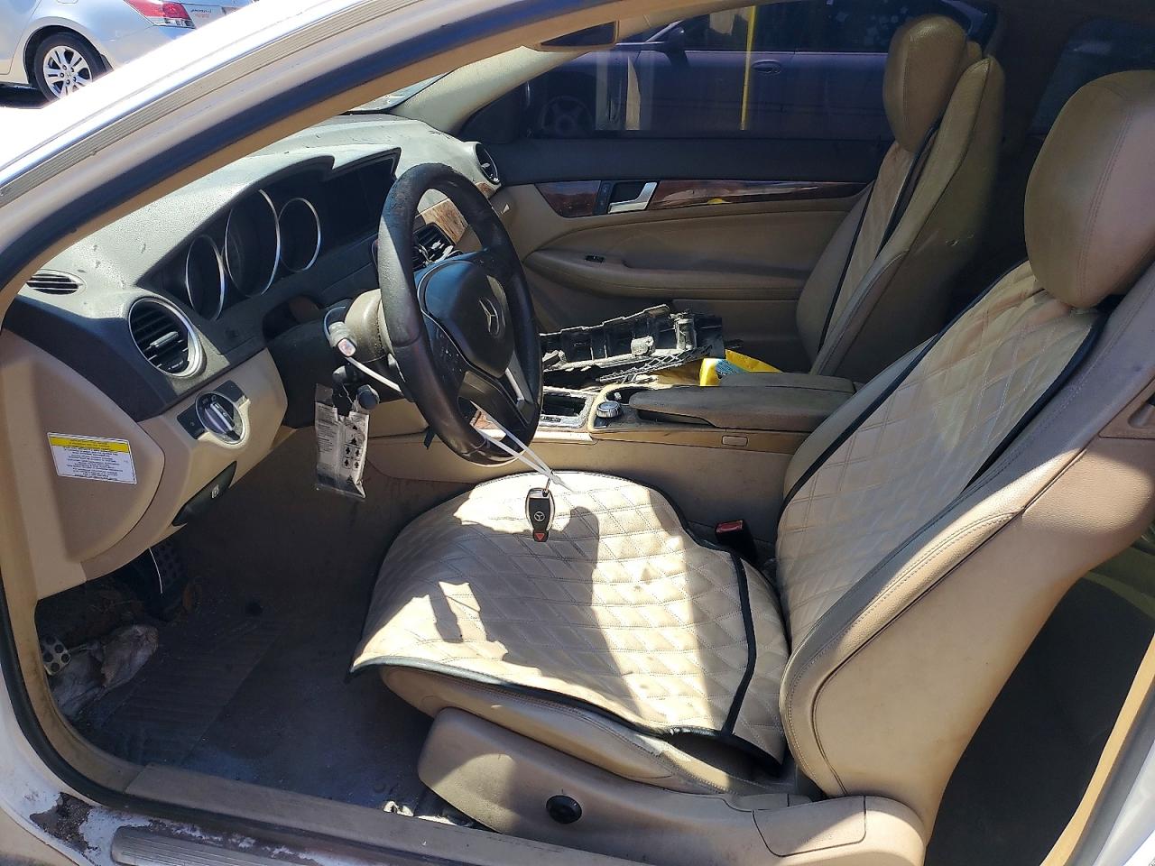 Mercedes-Benz C-Class 250