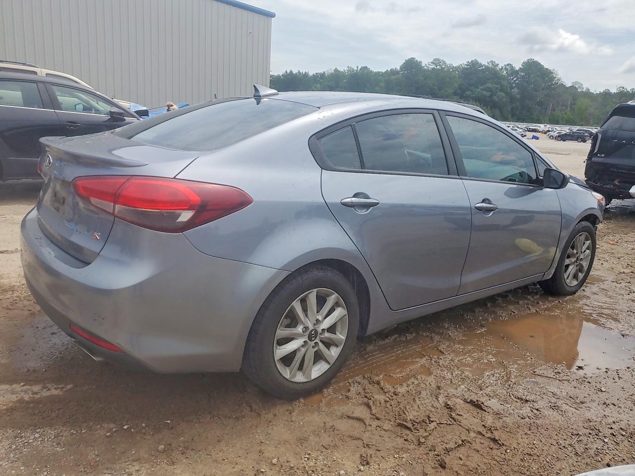 Kia Forte S