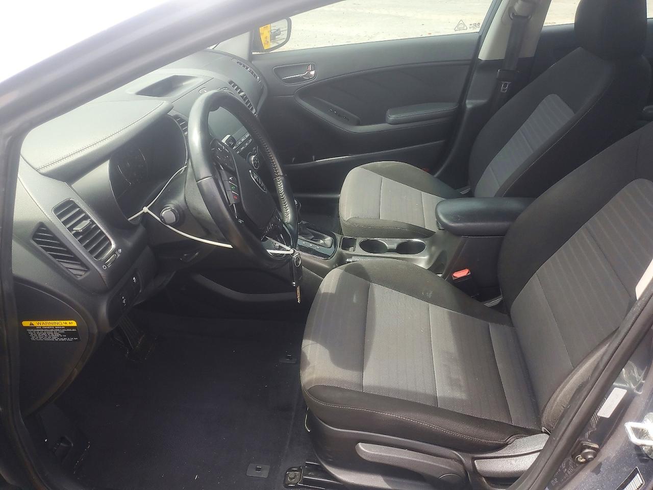 Kia Forte S