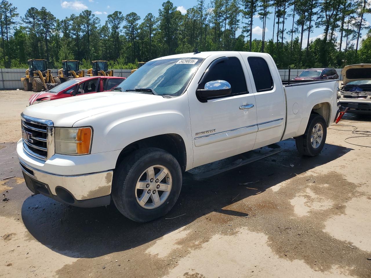 Salvage GMC Sierra Image