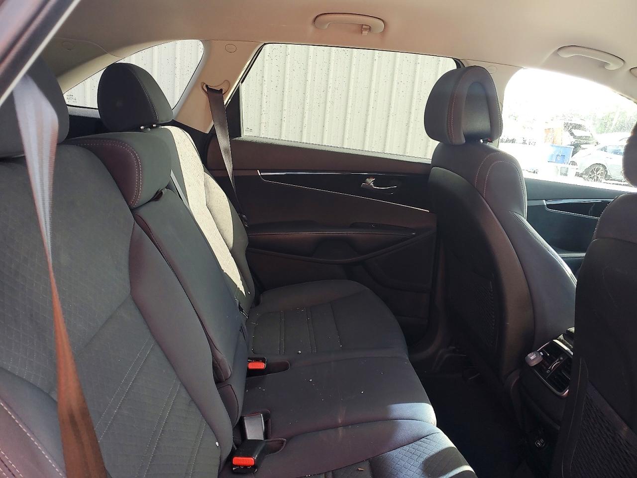 Kia Sorento Lx