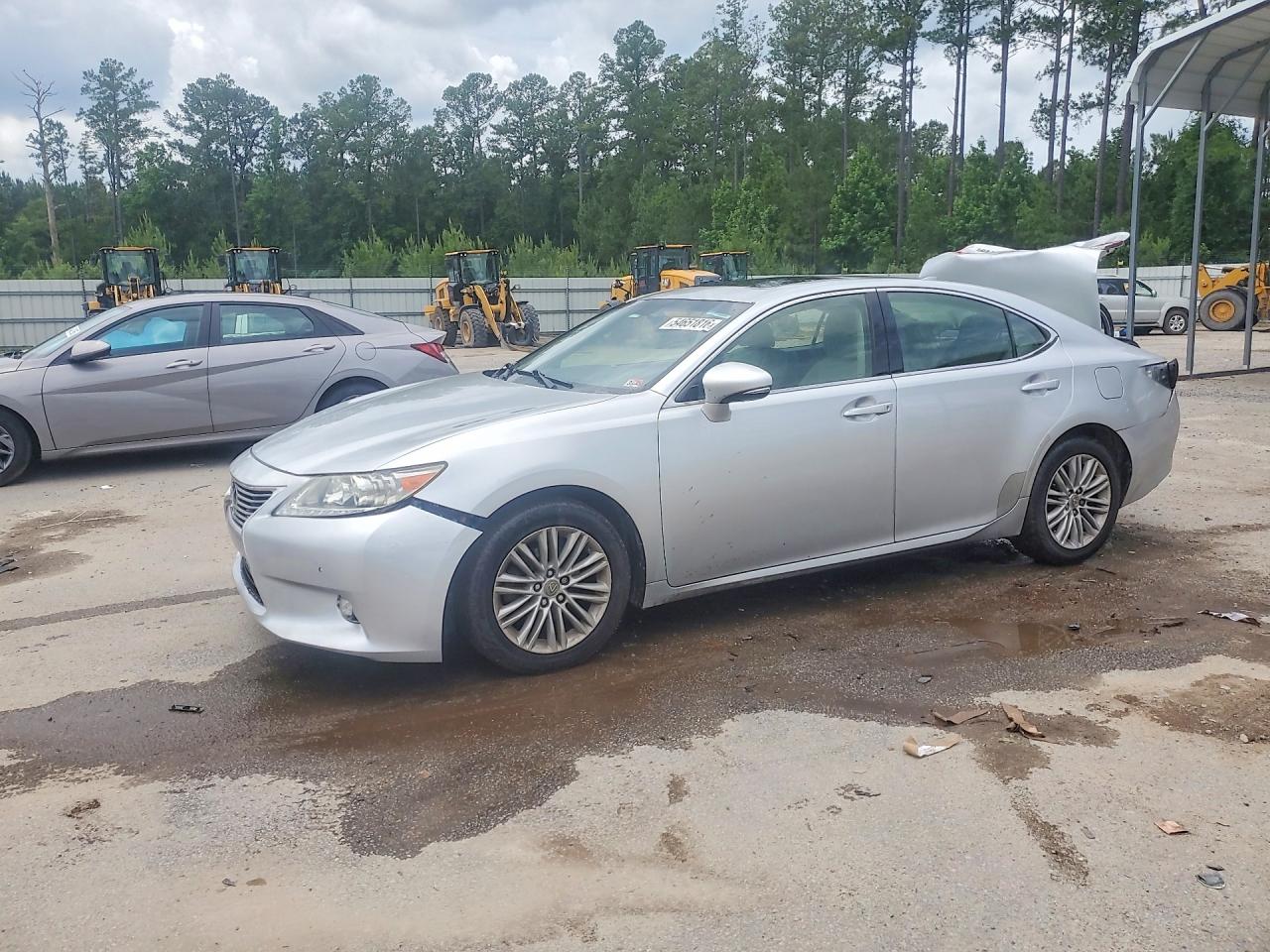 Salvage Lexus Es Image