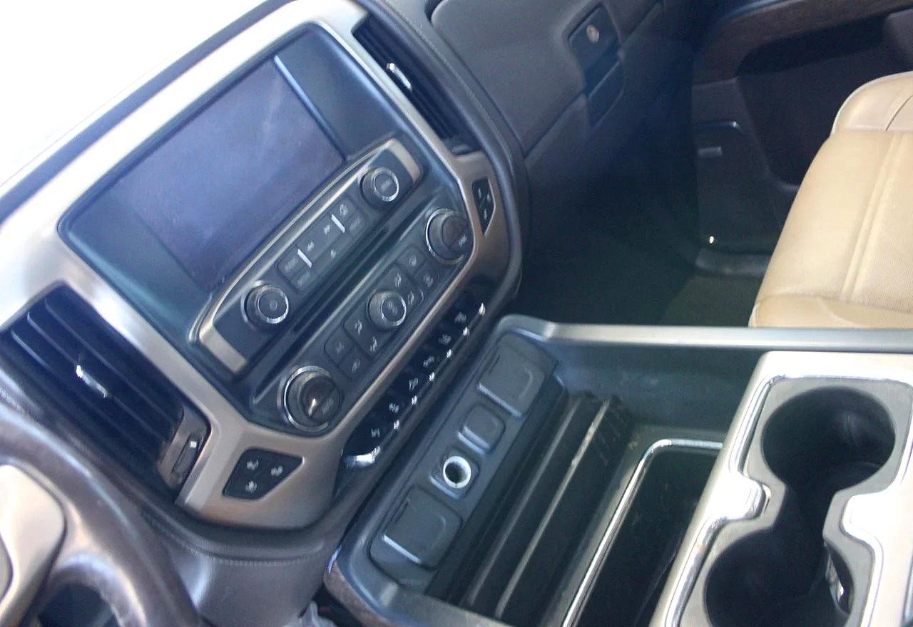 GMC Sierra K3500 Denali