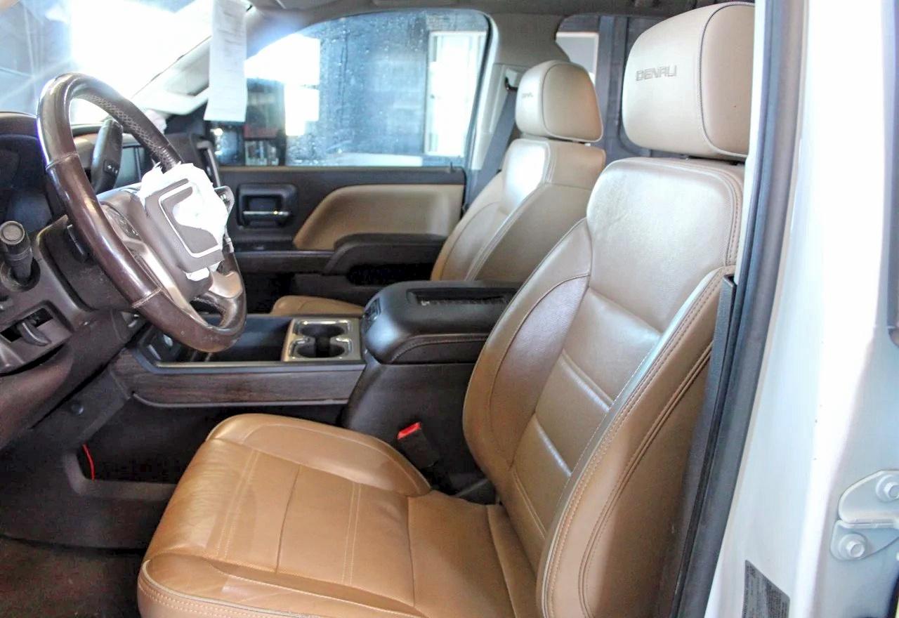 GMC Sierra K3500 Denali