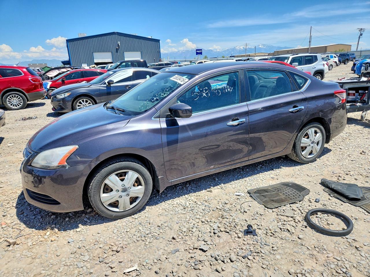 Salvage Nissan Sentra Image