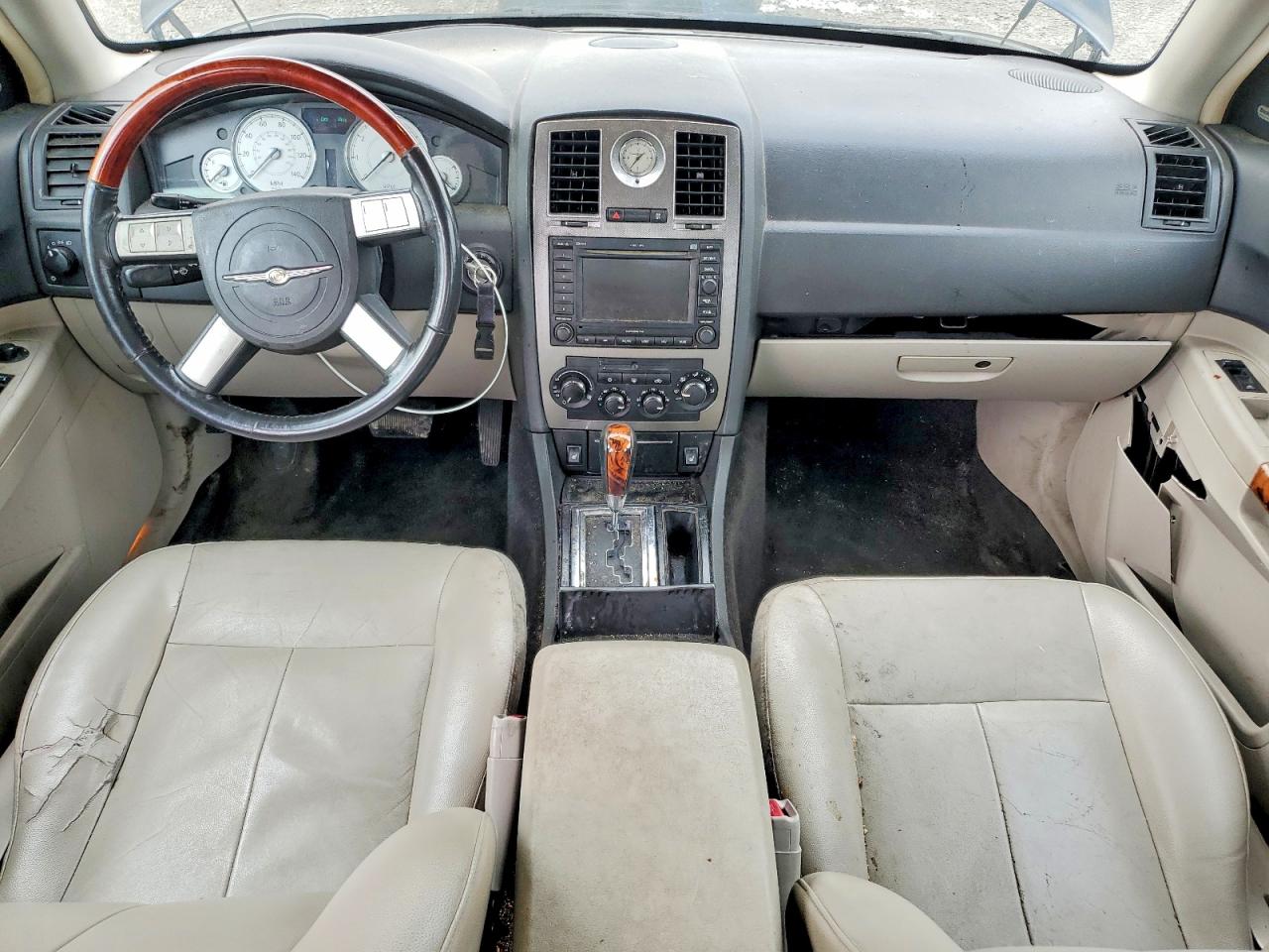 Chrysler 300 Touring