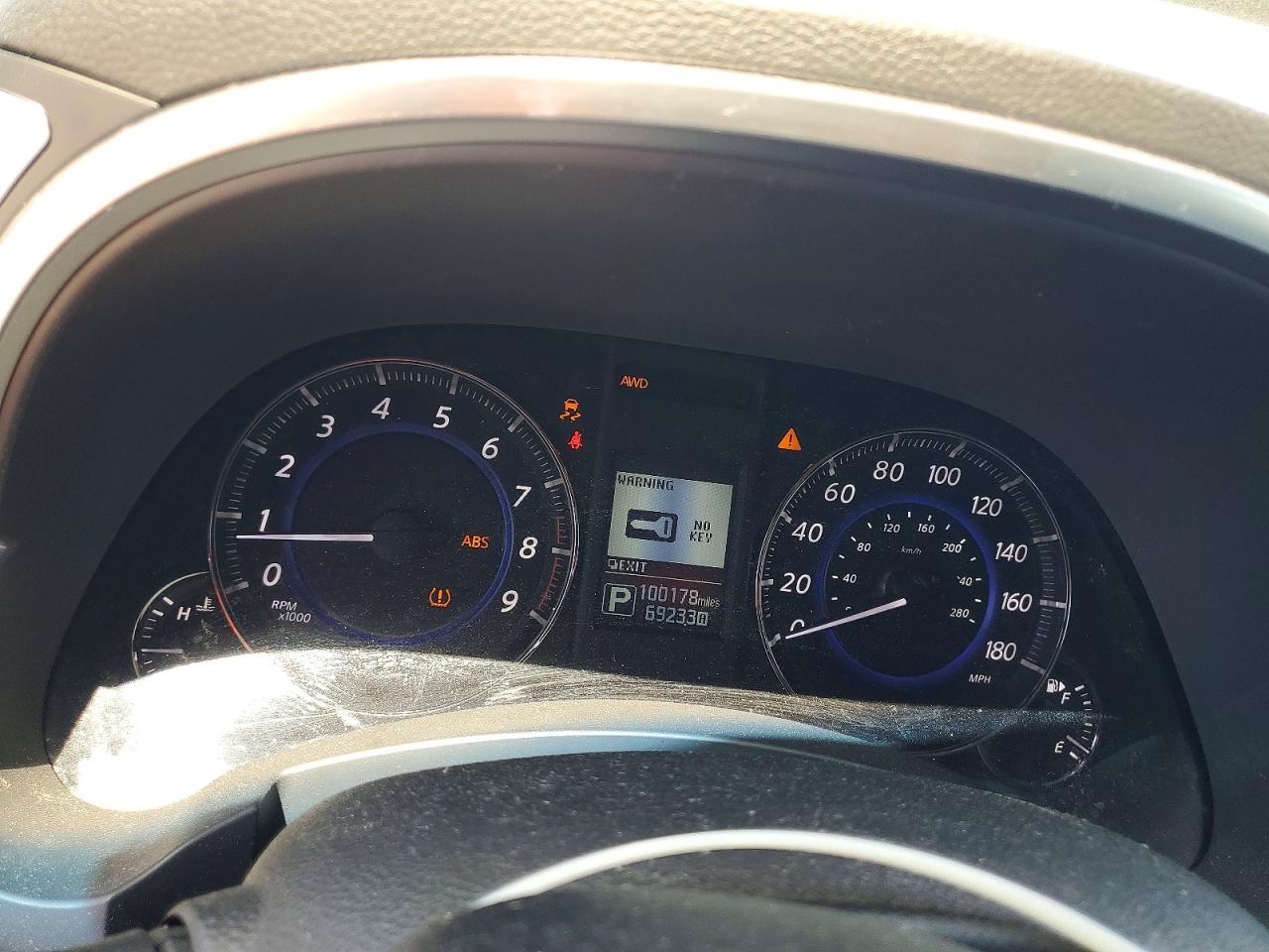 INFINITI Qx Base