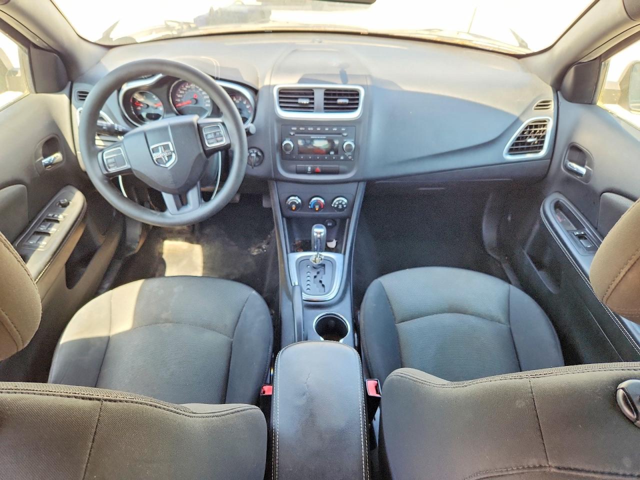 Dodge Avenger Se