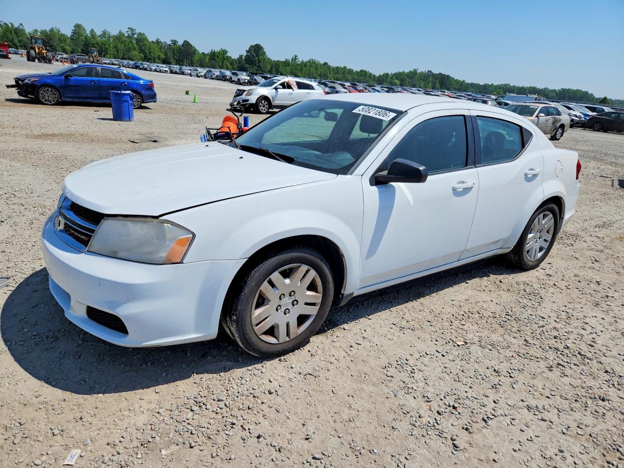 Salvage Dodge Avenger Image