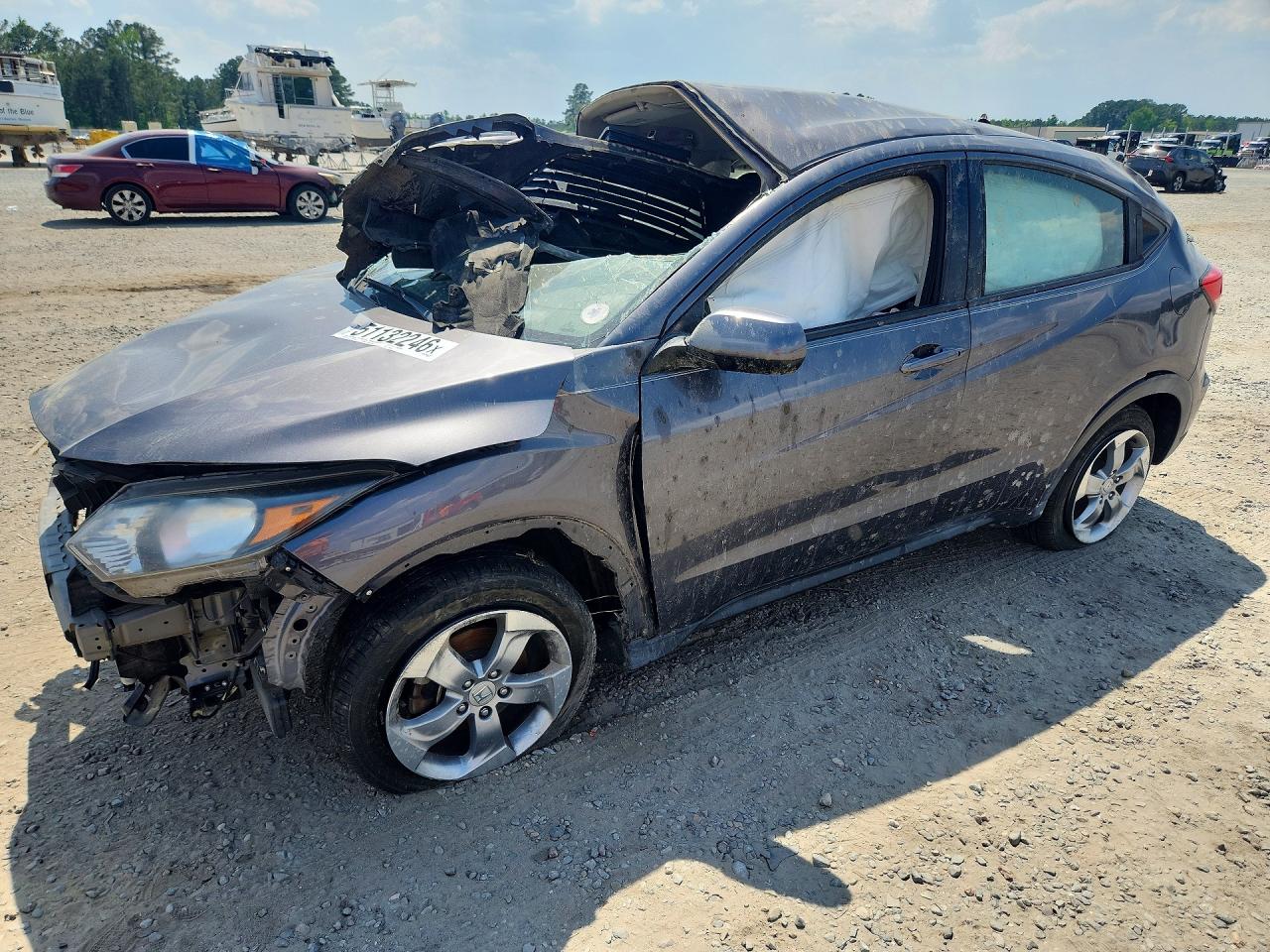 Salvage Honda HR-V Image