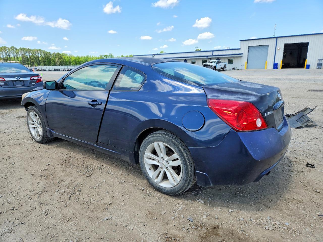 Nissan Altima S
