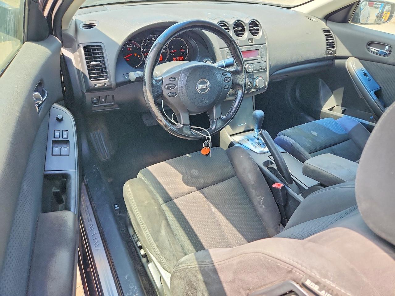 Nissan Altima S