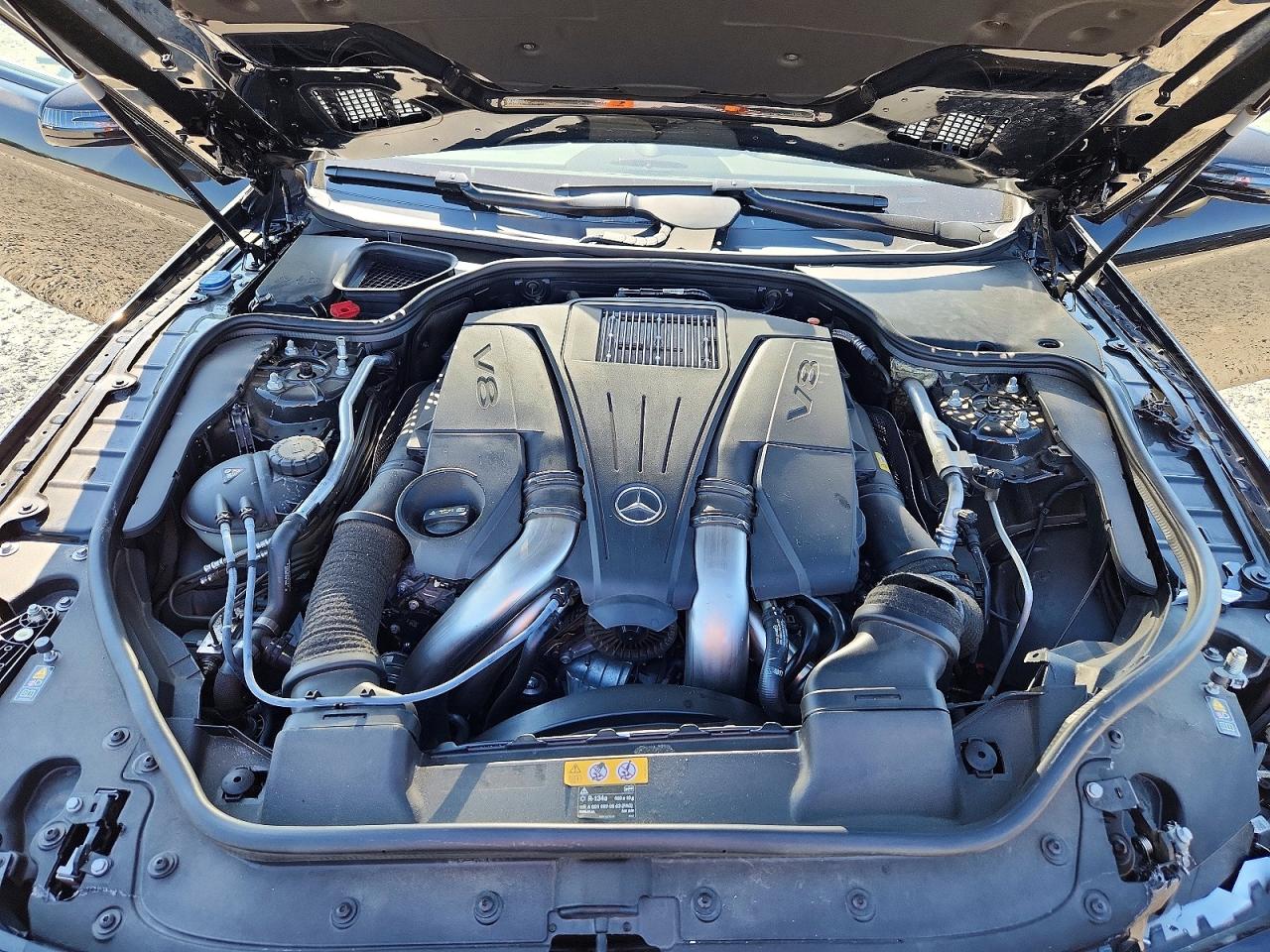 Mercedes-Benz S-Class 550