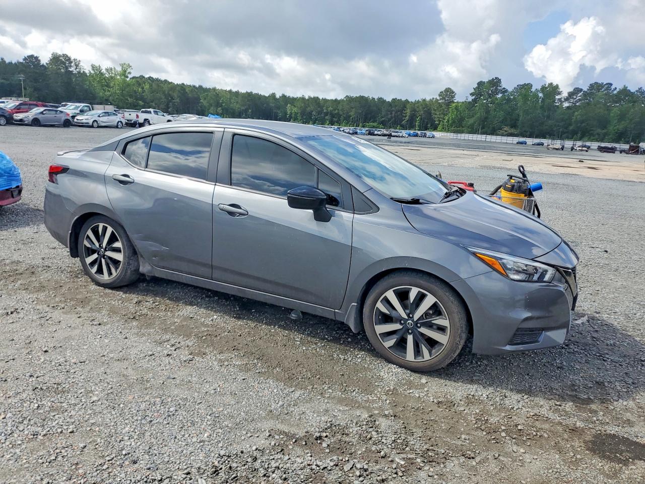 Nissan Versa Sr
