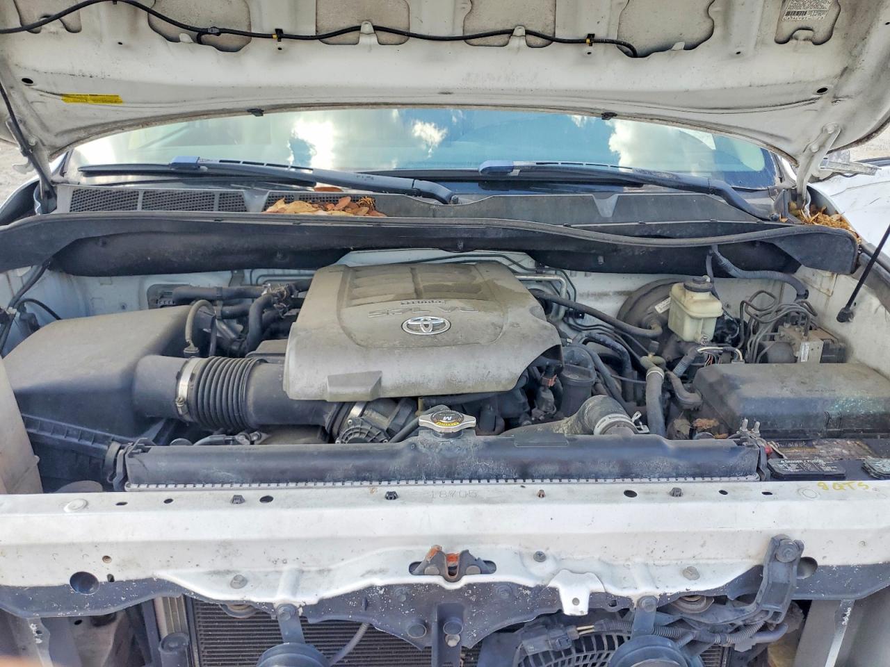 Toyota Sequoia Sr5